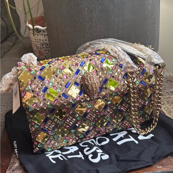 Authentic KURT GEIGER LONDON mirror/Crystals flap magnetic crossbody/ shoulder - Picture 5 of 16